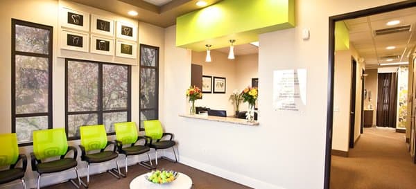 Dee for Dentist - Silverado Ranch