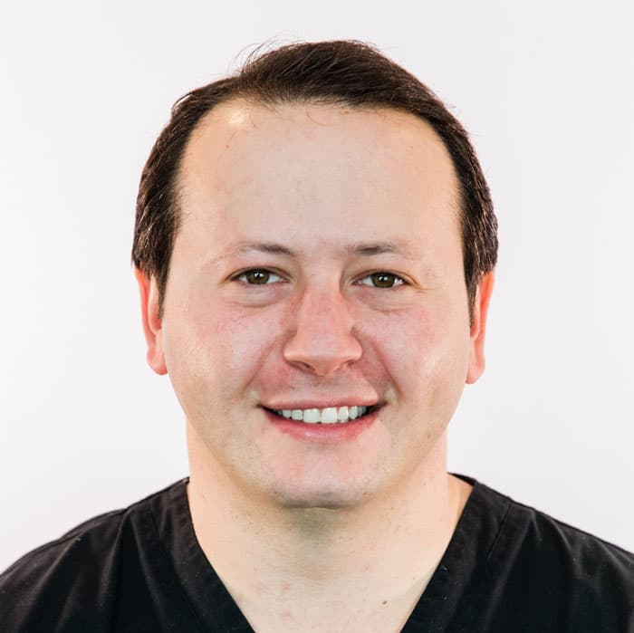 Dr. Alexander Reznikov