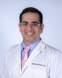 Dr. Akshay Thusu