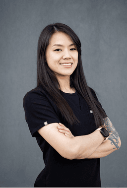 Dr. Ana Hu