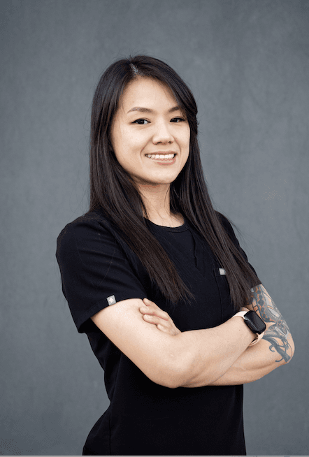 Dr. Ana Hu