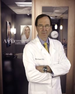 Dr. Rhys Spoor