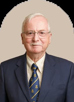 Dr. Reginald Moncrieff