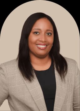 Dr. Noelia Richardson