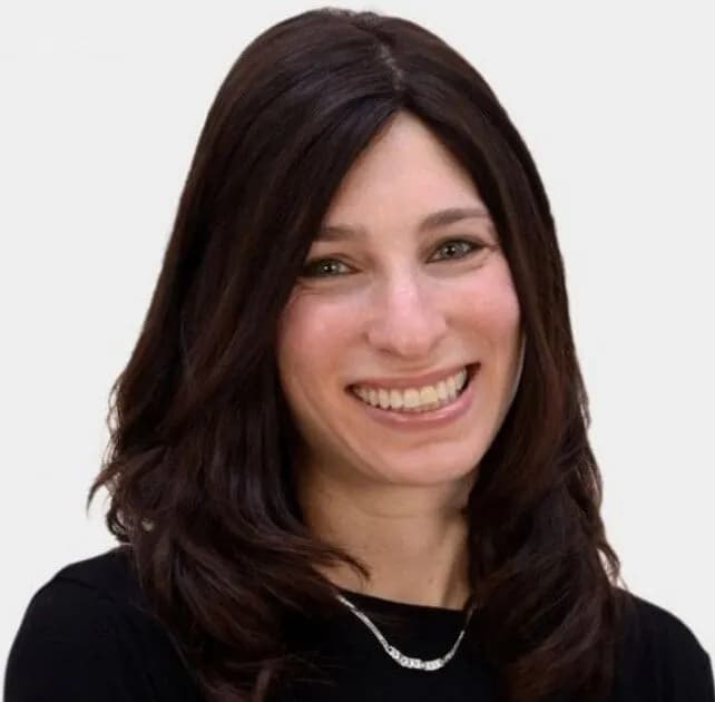 Dr. Lisa Nava Cohen