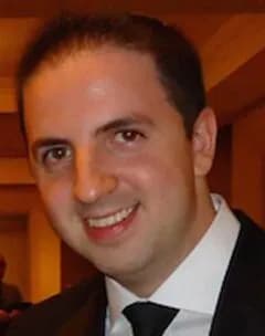Dr. David Farkas