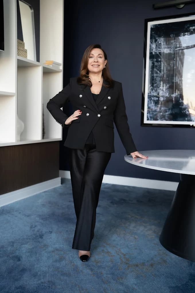 Manhattan Aesthetic Dentistry - Nargiz Schmidt D.D.S.