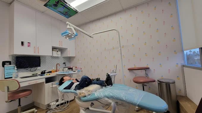 HulaGrins Pediatric Dentistry