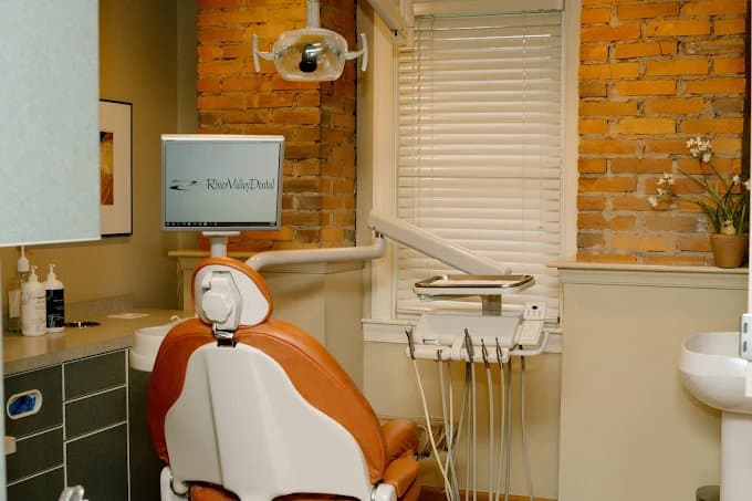 River Valley Dental