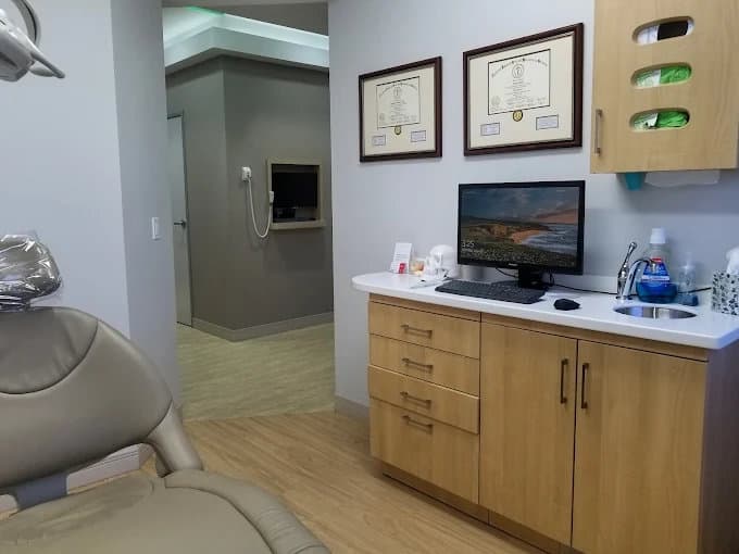 Wilshire Oral Surgery and Implant Center
