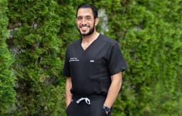 Dr. Farid Toub