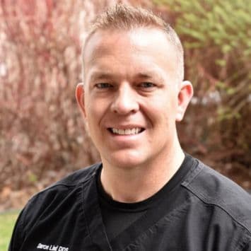 Dr. Daron Lind