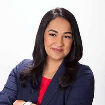 Dr. Lubna Anwar